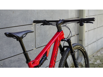 Testovací flotila Wilier URTA MAX SL+S-1000-T 1x12+SID+XM45 red S