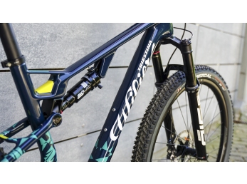 Testovací flotila Wilier URTA MAX SLR+GX-T 1x12+SID+K6   M