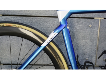 Testovací flotila Wilier FILANTE SLR + Ultegra Di2 + KLEOSRD50 Azzurro M