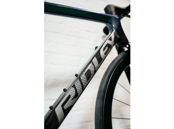 Ridley FALCN Shimano 105 Di2, UD Carbon + Aqualand + Silver