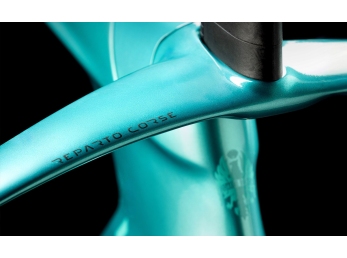 Bianchi Aquila RC rámová sada Metallic Celeste Black 2026