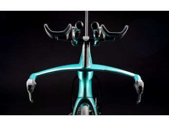 Bianchi Aquila RC rámová sada Metallic Celeste Black 2026
