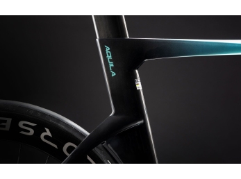 Bianchi Aquila RC rámová sada Metallic Celeste Black 2026