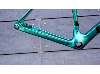 Bianchi Impulso RC - Officina Bianchi rámová sada MD Chromo Celeste