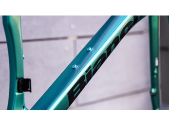 Bianchi Impulso RC - Officina Bianchi rámová sada MD Chromo Celeste