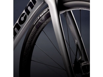 Bianchi Specialissima COMP 105 Di2 - karbon kola Palladium 33 2025 53cm