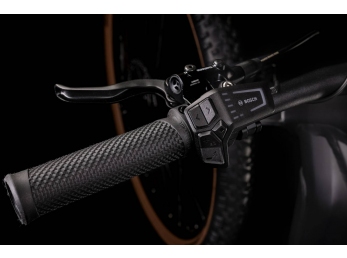 CUBE Reaction Hybrid SL 750 black´n´metal 17" 2022