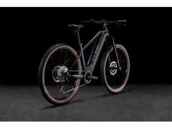 CUBE Reaction Hybrid SL 750 black´n´metal 17" 2022