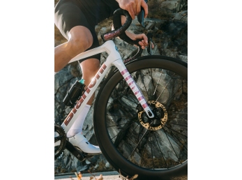 Rámový set Bianchi Specialissima DISC 2022 Giro 105 55cm