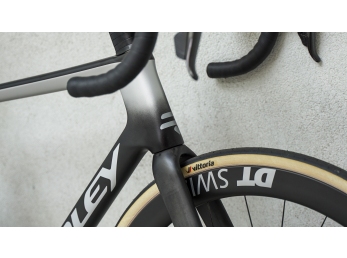 Ridley FALCN RS SRAM FORCE AXS kola DT SWISS ARC 1400 Replica L 60cm