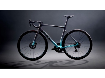 Bianchi Specialissima RC Dura Ace Di2 +WATT karbon kola RC33 2025