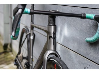 Wilier FILANTE Disc + ULTEGRA Di2 + SLR42 iride