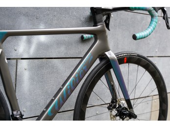 Wilier FILANTE Disc + ULTEGRA Di2 + SLR42 iride