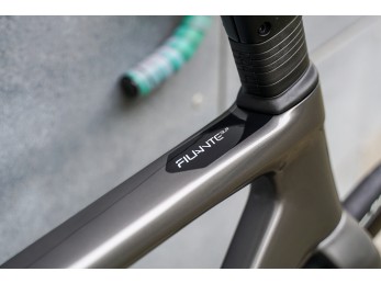 Wilier FILANTE Disc + ULTEGRA Di2 + SLR42 iride